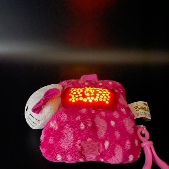 Hello kitty HTF Rare 5”x 4” pillow pets dream lites 2014 mini KeyChain - Picture 2 of 10